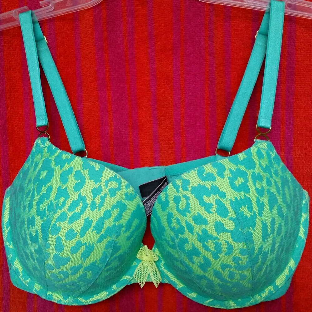Victoria's Secret Very Sexy Demi Bra